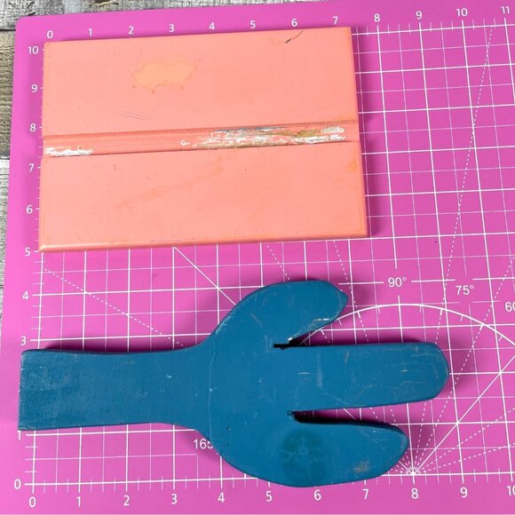 Vintage Handmade Southwestern Folk Art Howling Coyote Cactus Set Wood Décor 80's - Picture 5 of 16